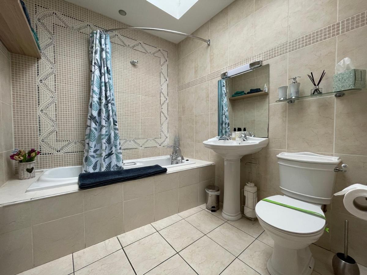 Penthouse Apartment Kilkenny Dış mekan fotoğraf